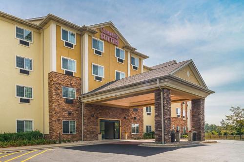 Фотография гостиницы Comfort Suites Grayslake