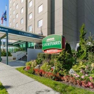 Фотография гостиницы Courtyard by Marriott New York JFK Airport