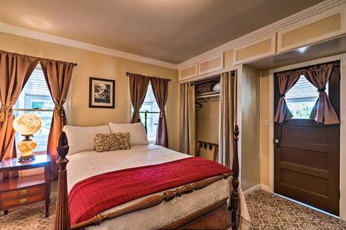 Фотография гостевого дома Restored Historic Stagecoach Stop - Yosemite 30 Mi