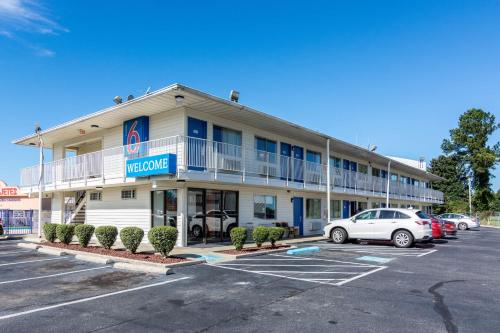 Фотография гостиницы Motel 6-Lumberton, NC