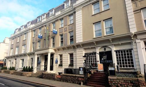 Фотография гостиницы Best Western Royal Hotel