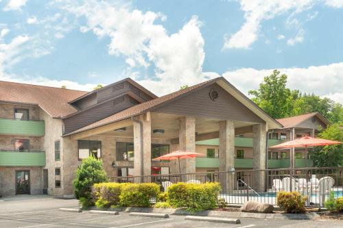 Фотография гостиницы Evergreen Smoky Mountain Lodge & Convention Center