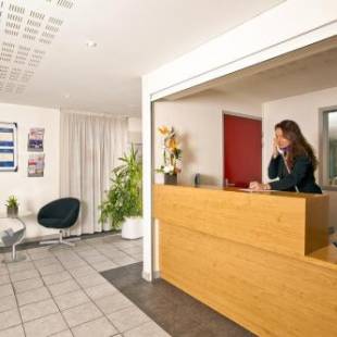 Фотографии апарт отеля
Séjours & Affaires Rennes Villa Camilla