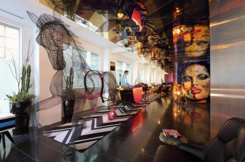 Фотография гостиницы Adelphi Hotel