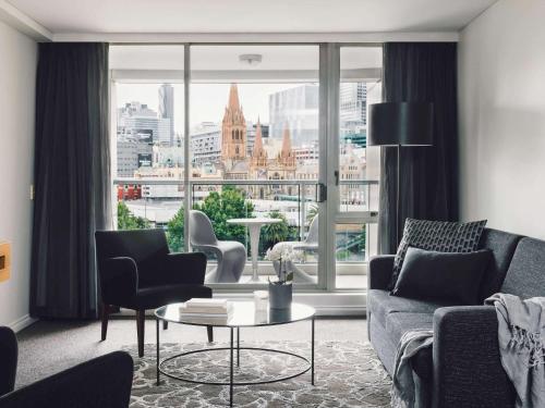 Фотография гостиницы Quay West Suites Melbourne
