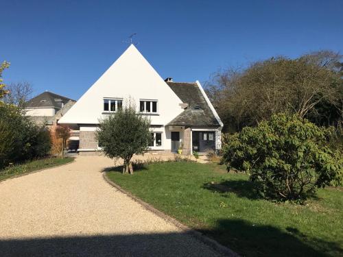 Фотография гостевого дома Lavoisier - Guingamp