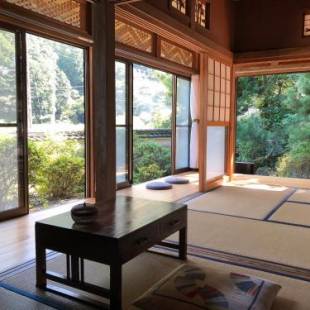 Фотографии гостевого дома
Shimanto Riverside Hideaway