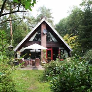 Фотографии гостевого дома
Spacious Holiday Home in Eersel with Open Fire