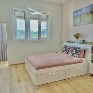 Фотография квартиры Квартира площадью 77 кв.м в самом центре города в новом доме на Карла Маркса 5