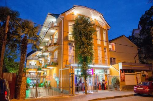 Фотография гостевого дома Радуга