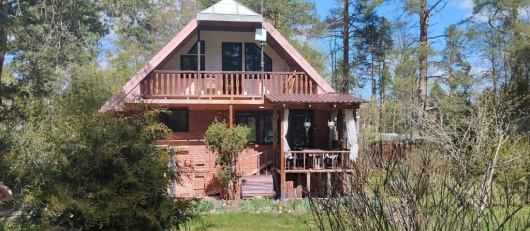 Фотографии Коттеджа 
            Частный дом Дом у реки в английском стиле