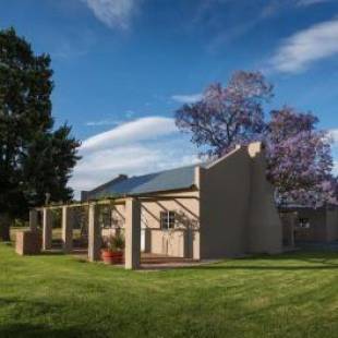 Фотографии базы отдыха
Saronsberg Vineyard Cottages