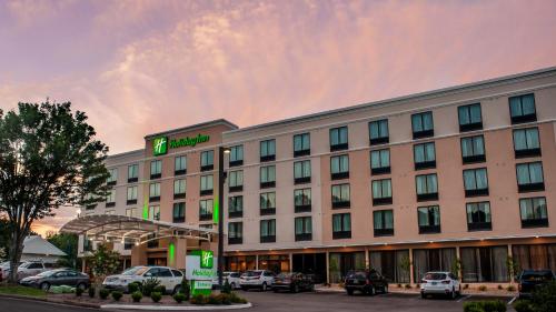 Фотография гостиницы Holiday Inn Knoxville N - Merchant Drive, an IHG Hotel