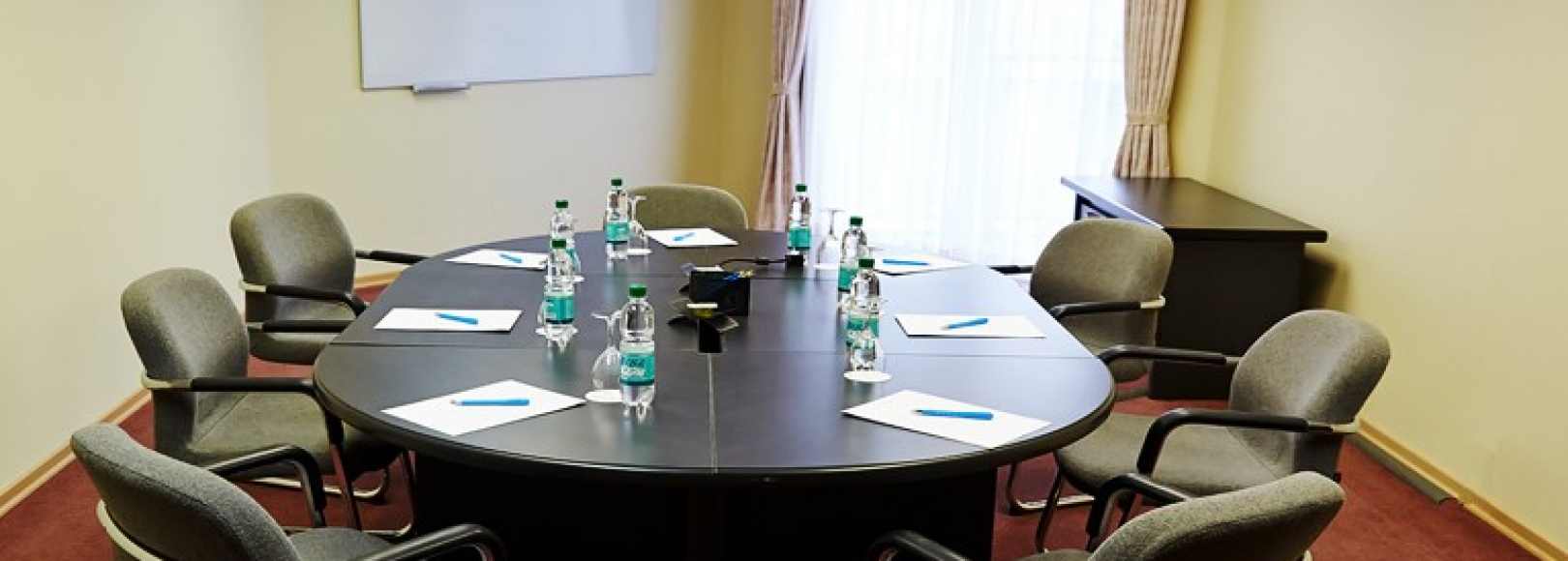 Фотография конференц-зала Малая Комната переговоров