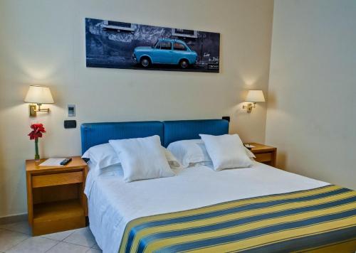 Фотография гостиницы Crosti Hotel