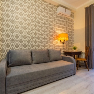 Фотография квартиры Квартира Двухкомнатная в Истoричeскoм Цeнтpе Гopода с Парковкой