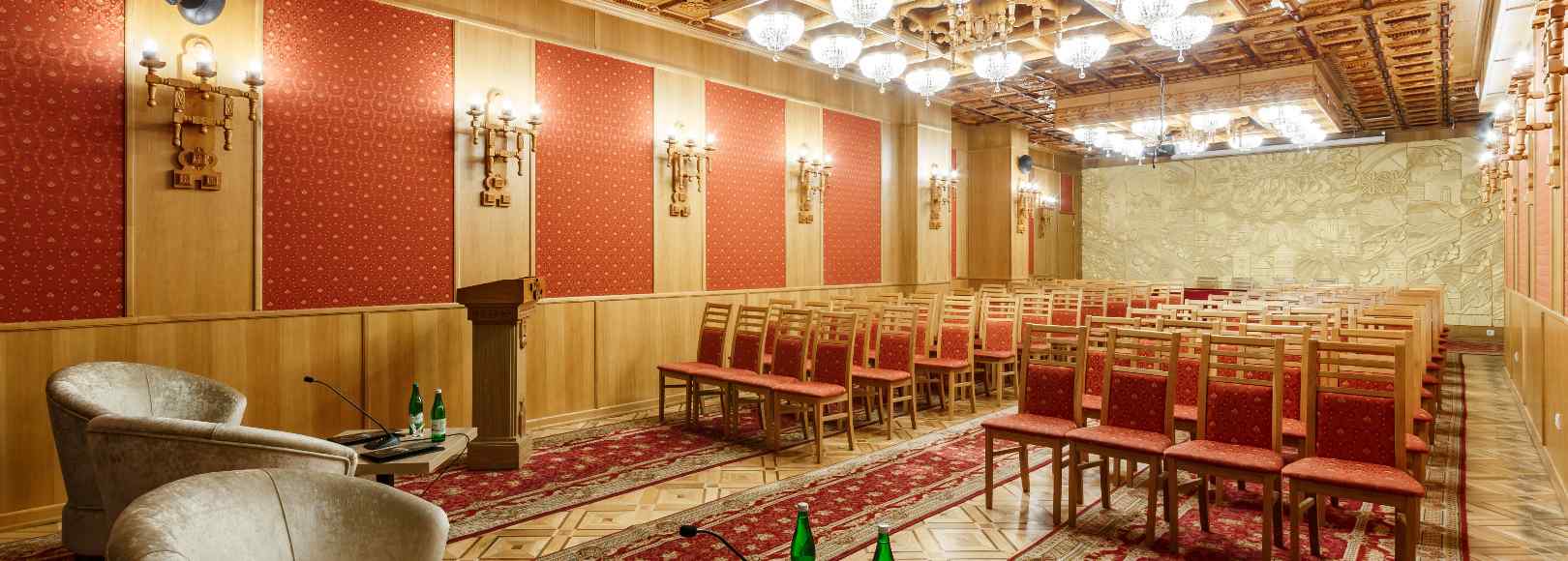 Фотография конференц-зала Конференц-зал гостиницы Надия