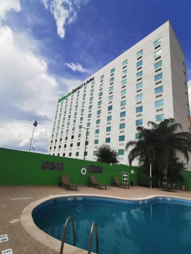 Фотография гостиницы Holiday Inn Express & Suites Monterrey Aeropuerto, an IHG Hotel