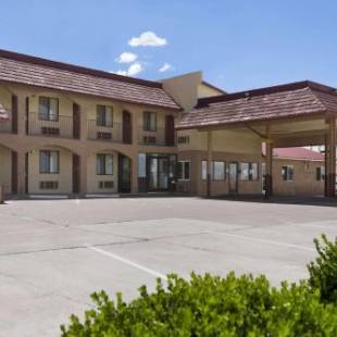 Фотографии гостиницы 
            Travelodge by Wyndham Holbrook