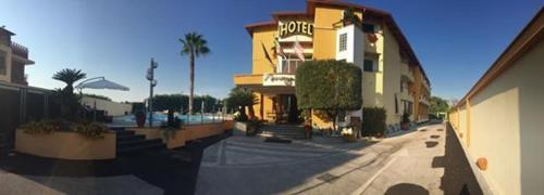 Фотографии гостиницы
Hotel Mirage