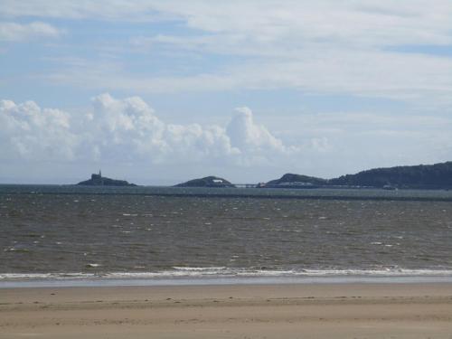 Фотография гостевого дома Beachcomber