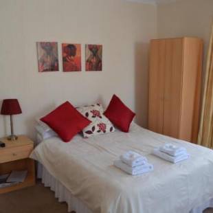 Фотографии гостиницы
Newcastle Arms Hotel