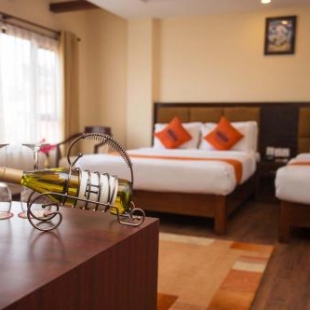 Фотография гостиницы Hotel Jay Suites