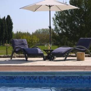 Фотографии мини отеля
Le Mas Des Chutes