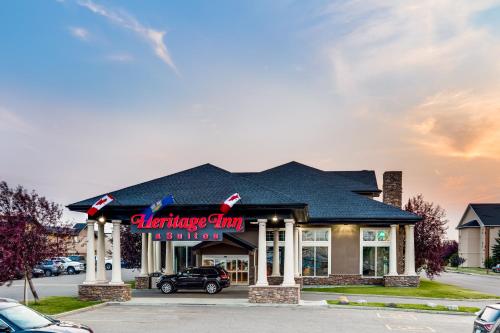 Фотография гостиницы Heritage Inn & Suites - Brooks