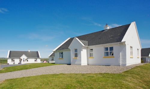 Фотография гостевого дома Cliff Cottages