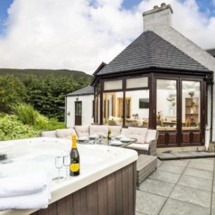 Фотография гостевого дома Rowan Cottage