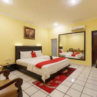 Фотографии гостиницы
RedDoorz Plus near Ancol