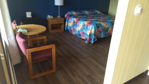 Фотографии мотеля
Baw Beese Inn