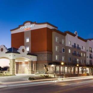 Фотографии гостиницы
Courtyard by Marriott Fort Worth Historic Stockyards