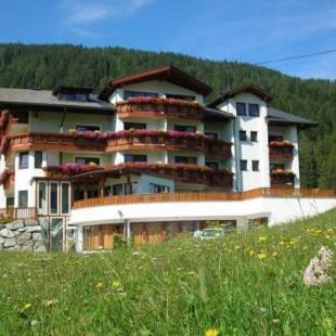 Фотографии гостиницы 
            Hotel Humlerhof