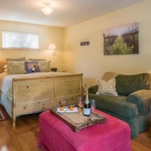 Фотографии мини отеля
Aurora Park Cottages