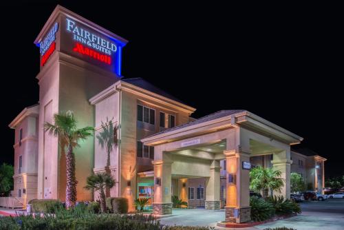 Фотография гостиницы Fairfield Inn and Suites by Marriott Elk Grove