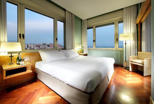 Фотография гостиницы Exe Majestic