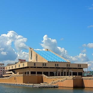 Фотография театра Татарский Государственный Академический театр им. Г. Камала