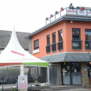 Фотографии гостиницы
Race & Rooms