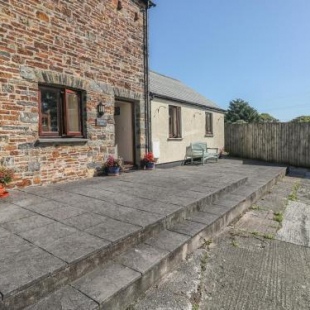 Фотография гостевого дома Swallows Nest