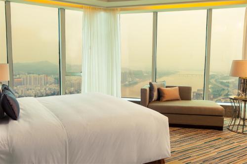 Фотография гостиницы Renaissance Huizhou Hotel