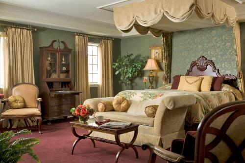 Фотография мини отеля Red Coach Inn