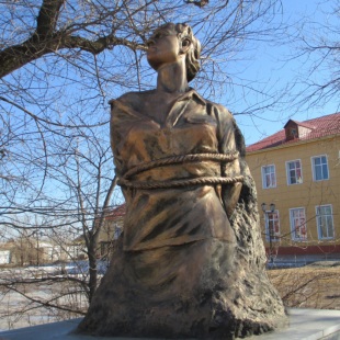 Фотография памятника Памятник Партизанке Вале Заикиной