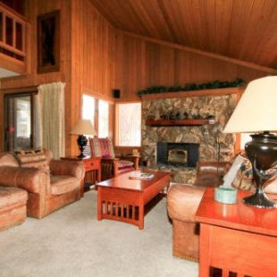 Фотография гостевого дома Mountainback #40, Loft, Corner