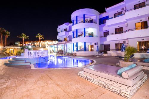 Фотография гостиницы Ano Kampos Hotel & Suites