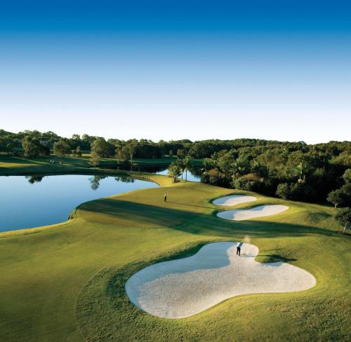 Фотография гостиницы Noosa Springs Golf & Spa Resort