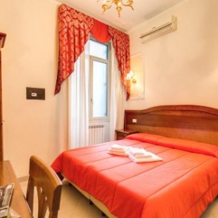 Фотография гостиницы Cambridge Hotel