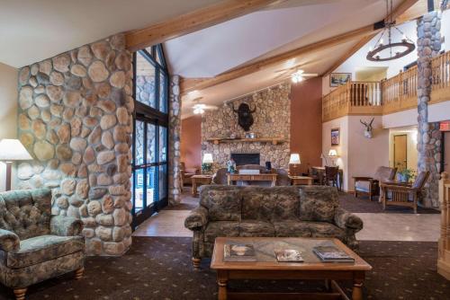 Фотография гостиницы AmericInn by Wyndham Belle Fourche