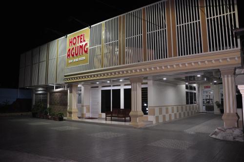 Фотографии гостиницы 
            Hotel Agung